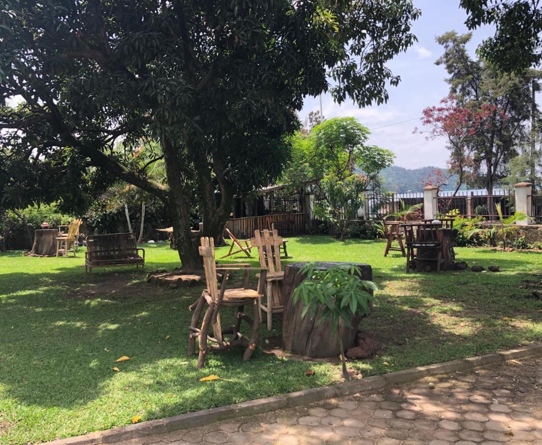 Kivu Beach Garden 吉塞尼 外观 照片