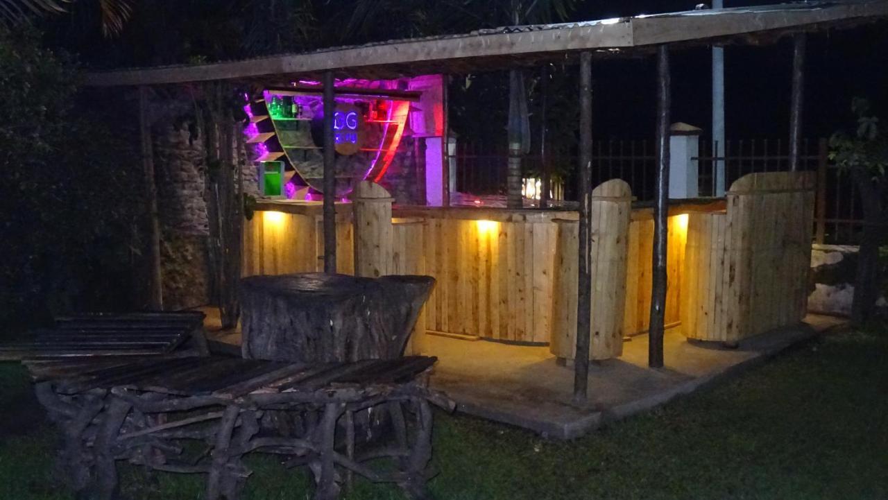 Kivu Beach Garden 吉塞尼 外观 照片